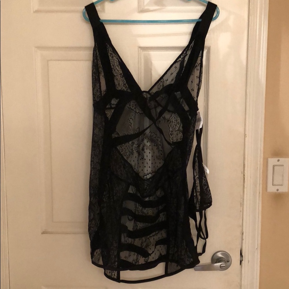 Frederick’s of Hollywood black lingerie XXL